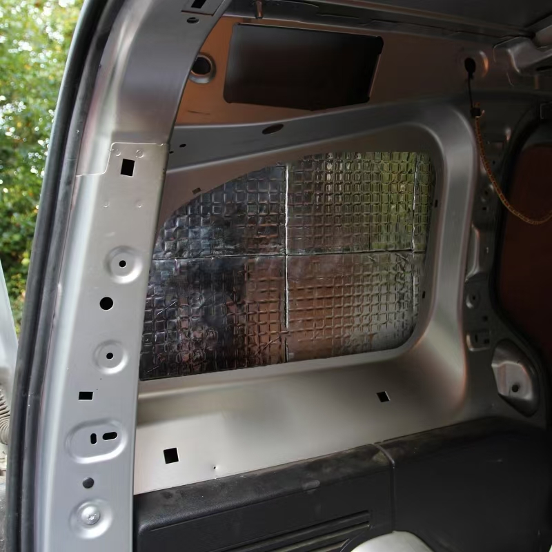 10 Stuks Auto Geluidsmat Isola - Sound Dampening Foam recensie en prijs